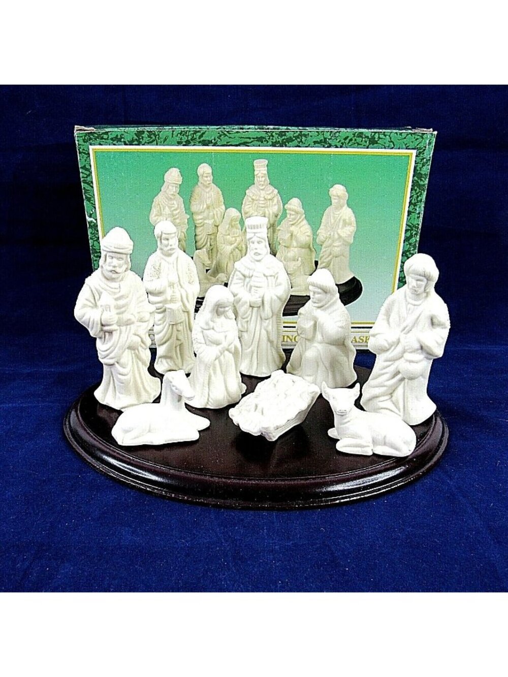 Vintage Nativity Set Christmas 10 Piece Ceramic Jade Collection Wood Base